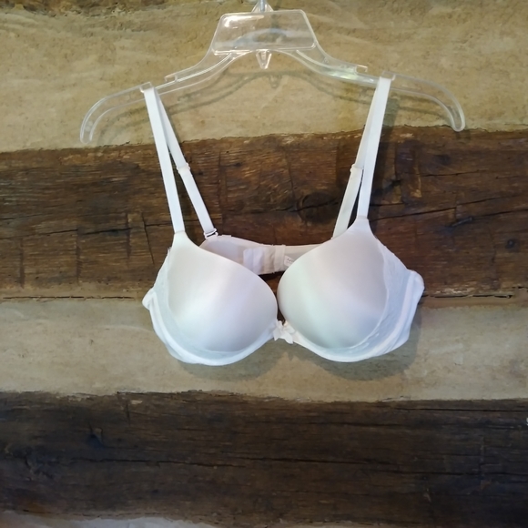 Ambrielle Other - Ambrielle Ultimate Upsize With Lace Underwire Push-up Bra Size 38B